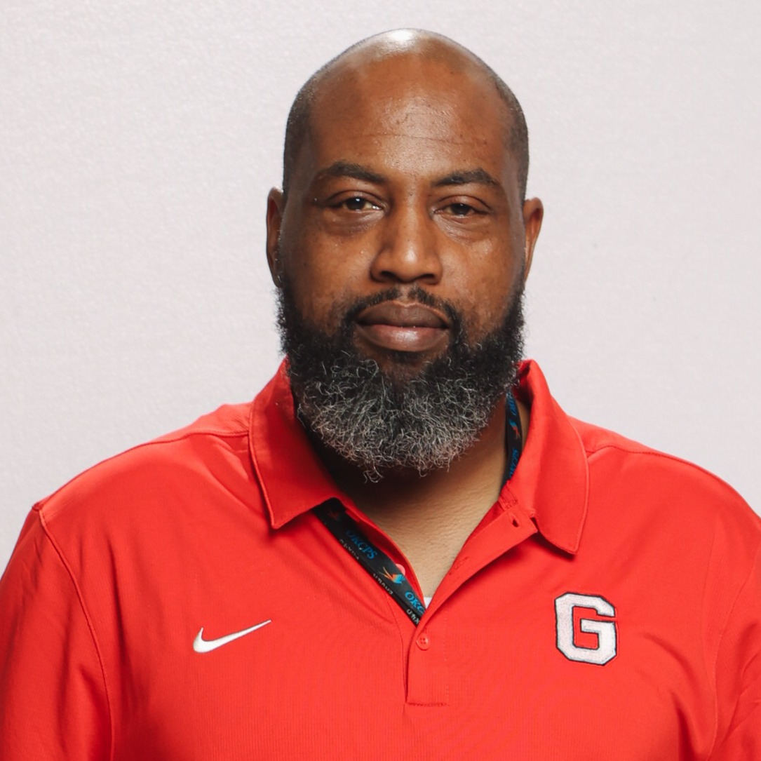 staff photo of Leon Andrews