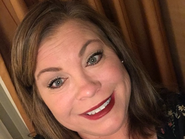 staff photo of Paula Dodge