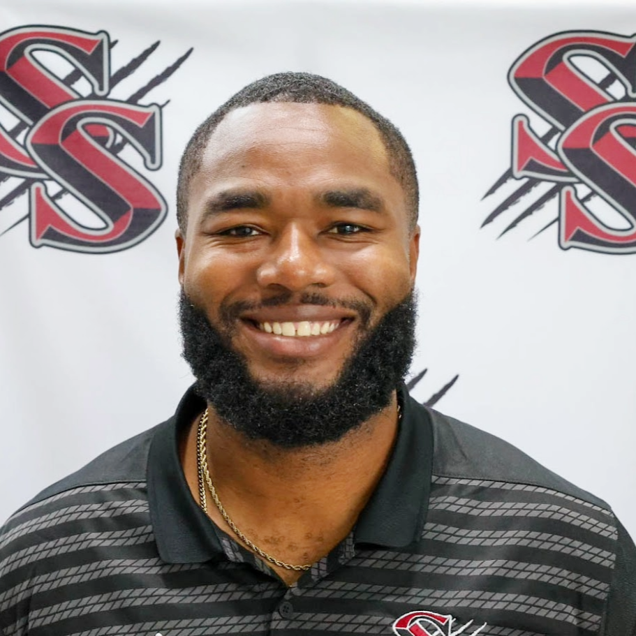 staff photo of Elijah  Baker