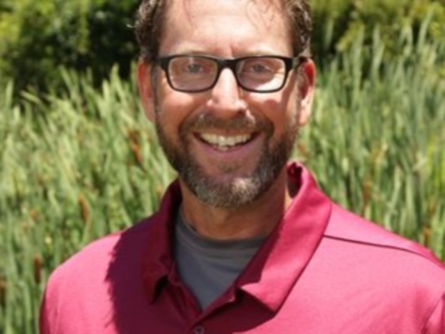 staff photo of Tim Hicks