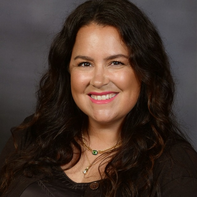 staff photo of Natalie Thompson