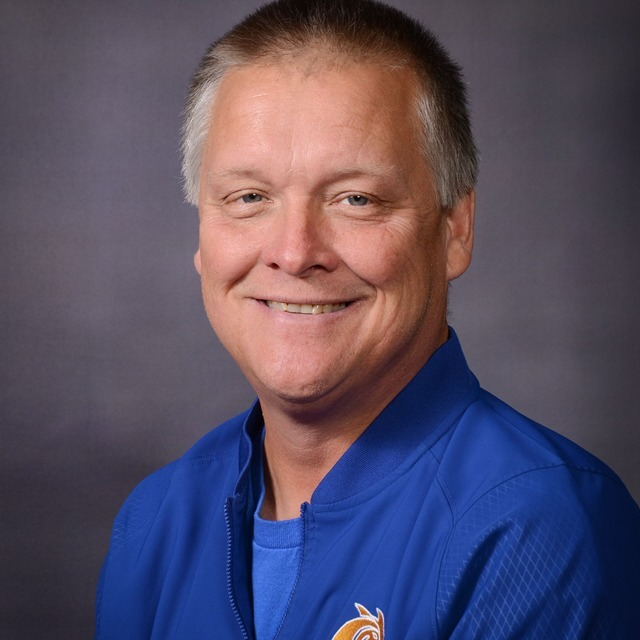 staff photo of Larry Weaver
