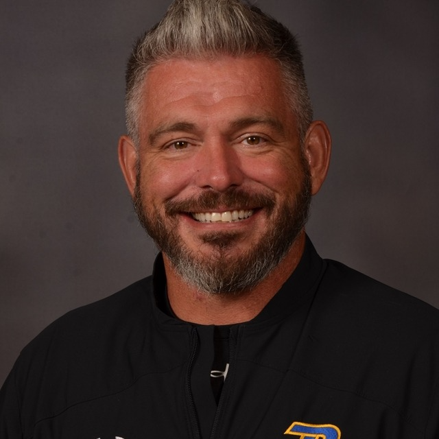 staff photo of Russell Price