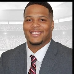 staff photo of DeMarcus Simons