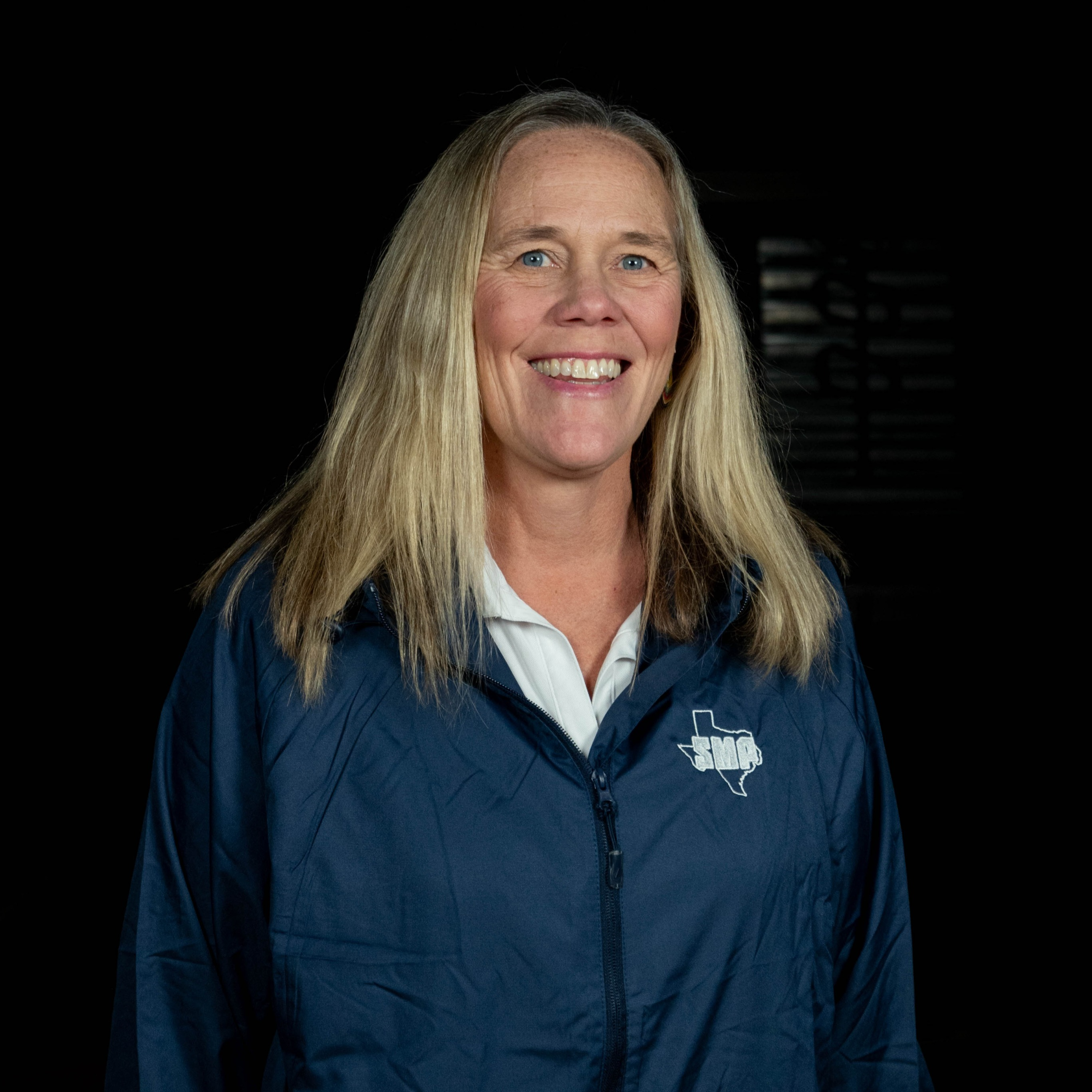staff photo of Amy Linkous