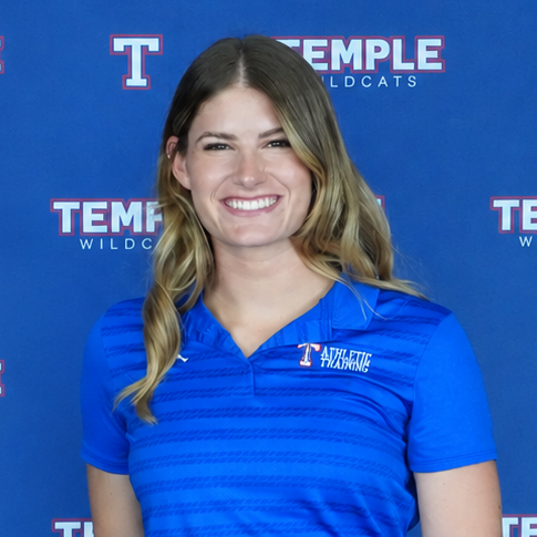 staff photo of Chloe  Daggett
