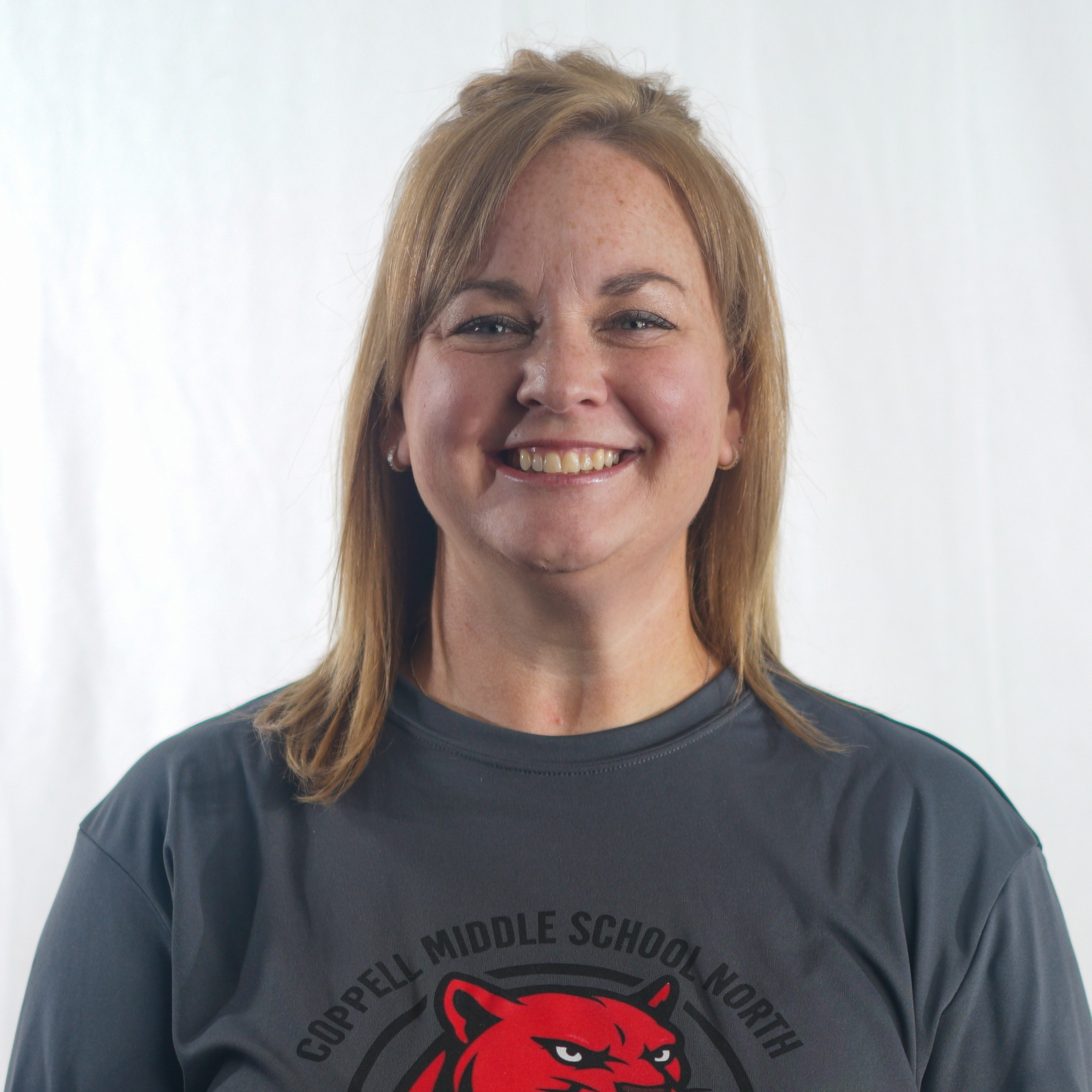 staff photo of Laura Boyd