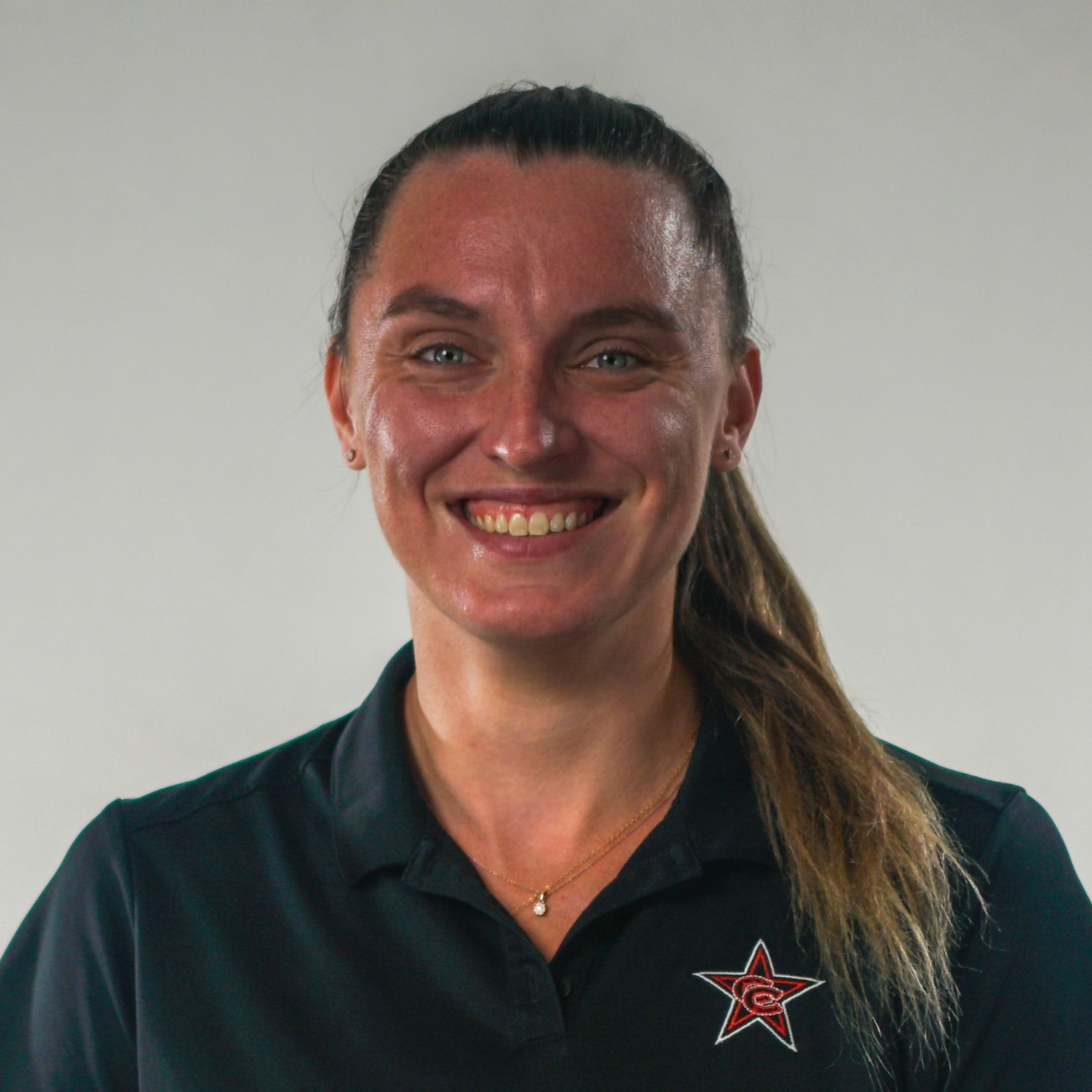 staff photo of Lindsay Schultz