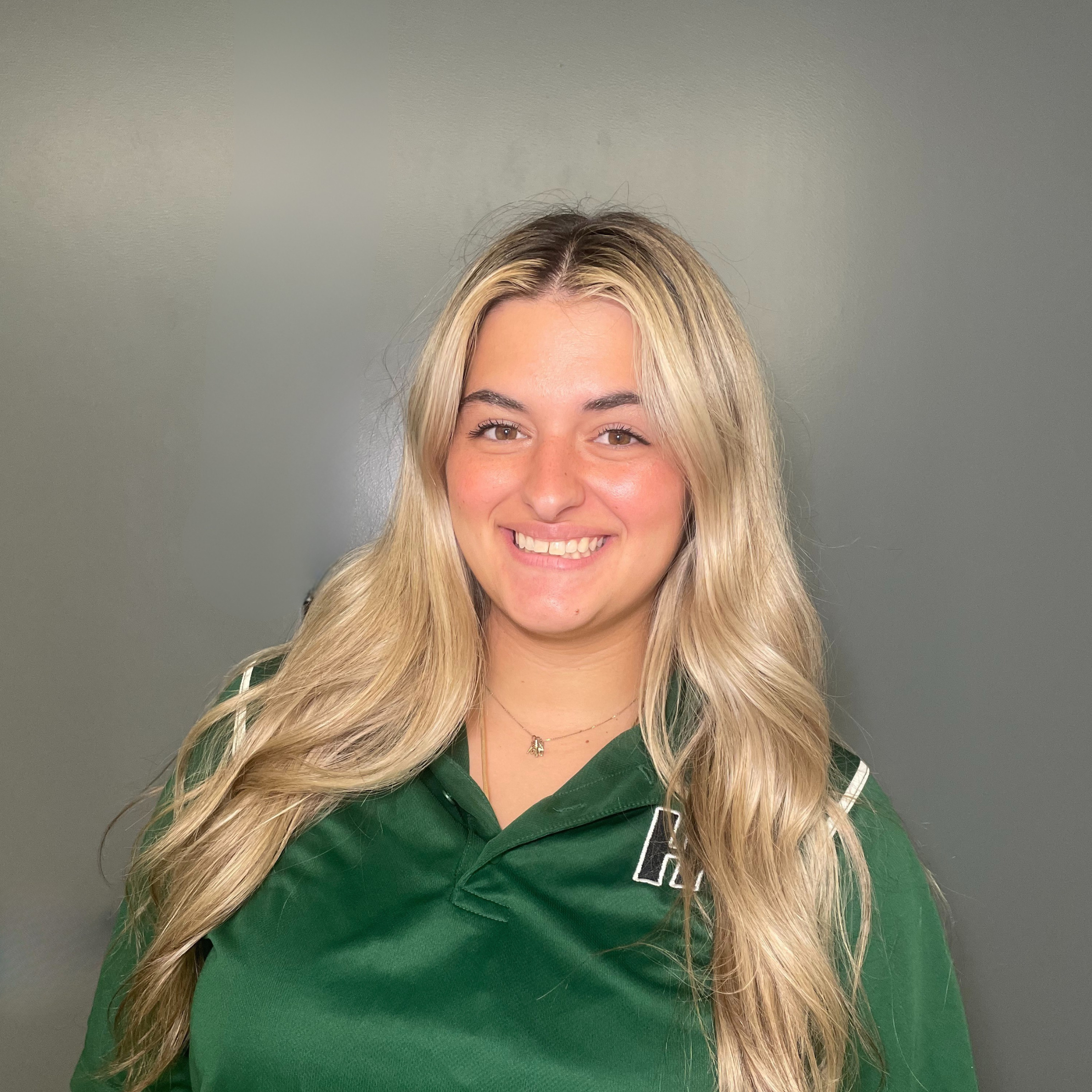 staff photo of Lauren Hayes