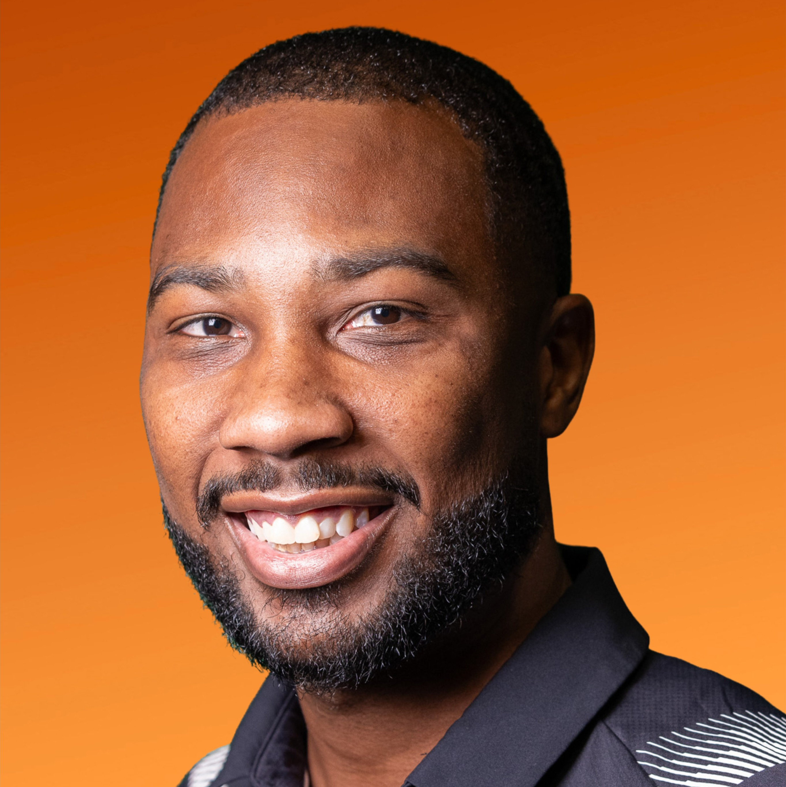 staff photo of Devon Robinson