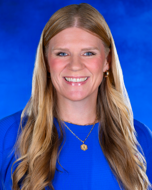 staff photo of Tara Grubbs