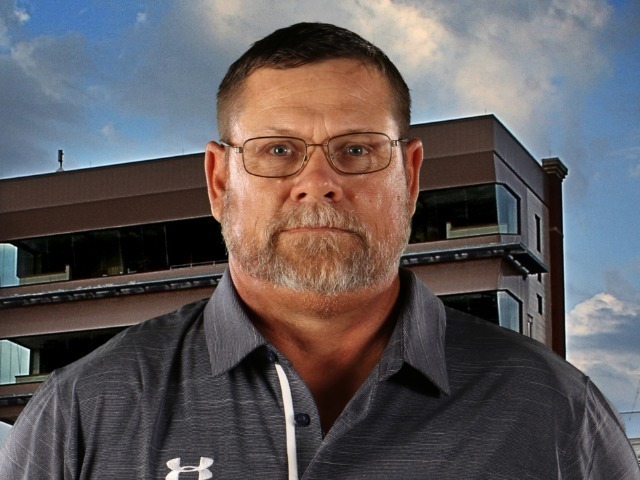 staff photo of Todd Dailey