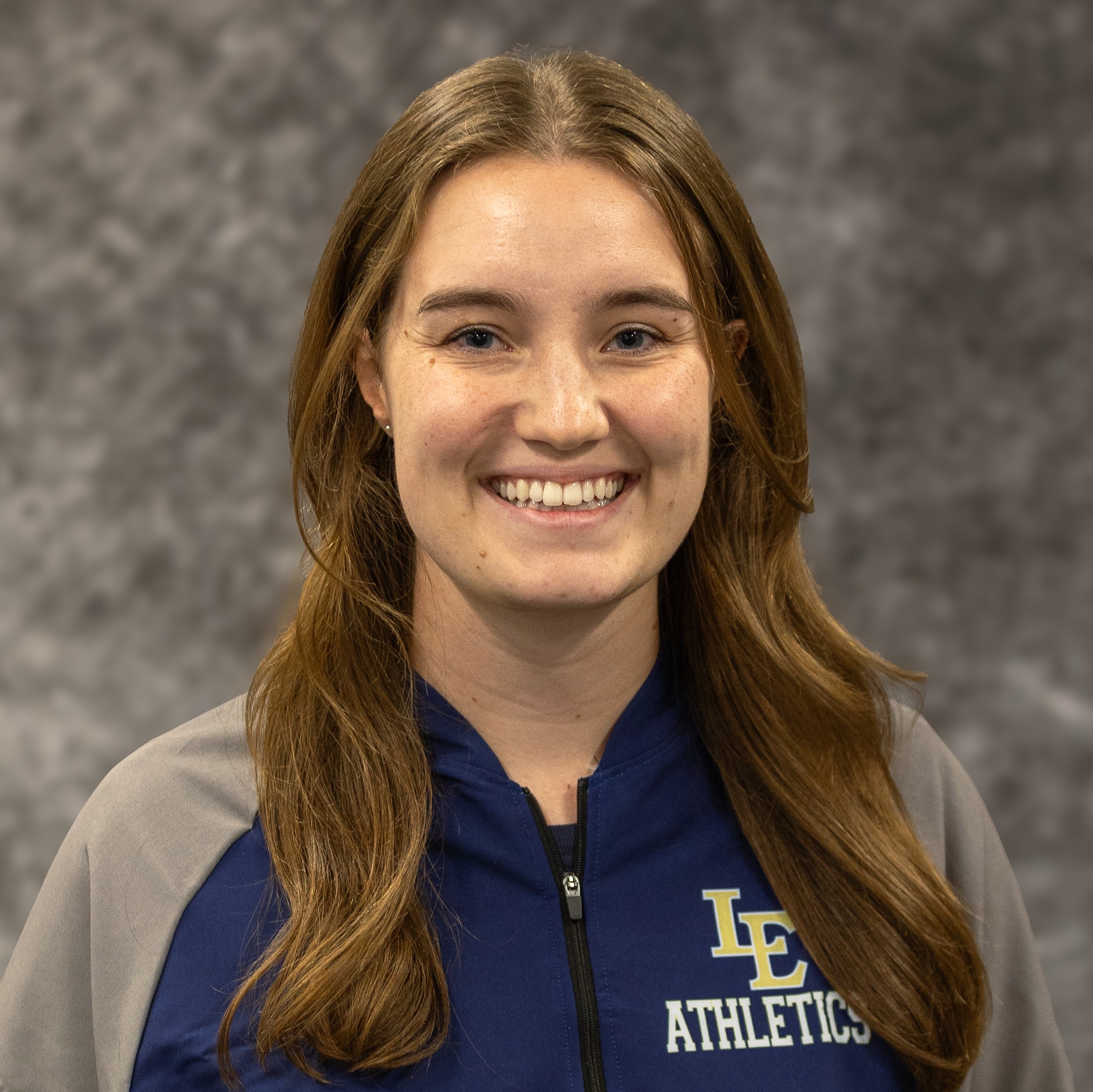 staff photo of Alina  Smith