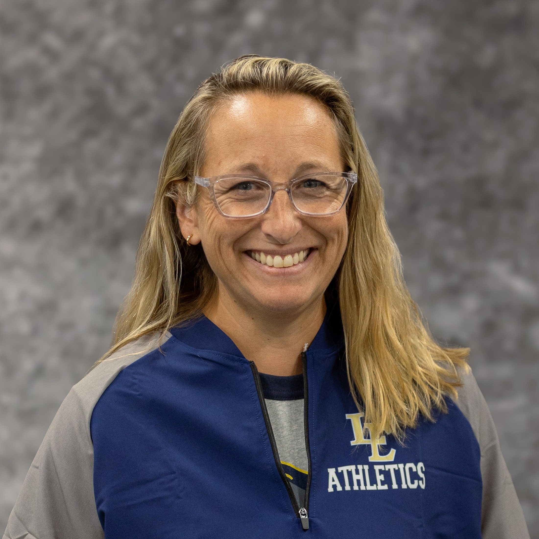 staff photo of Kelly Shackelton