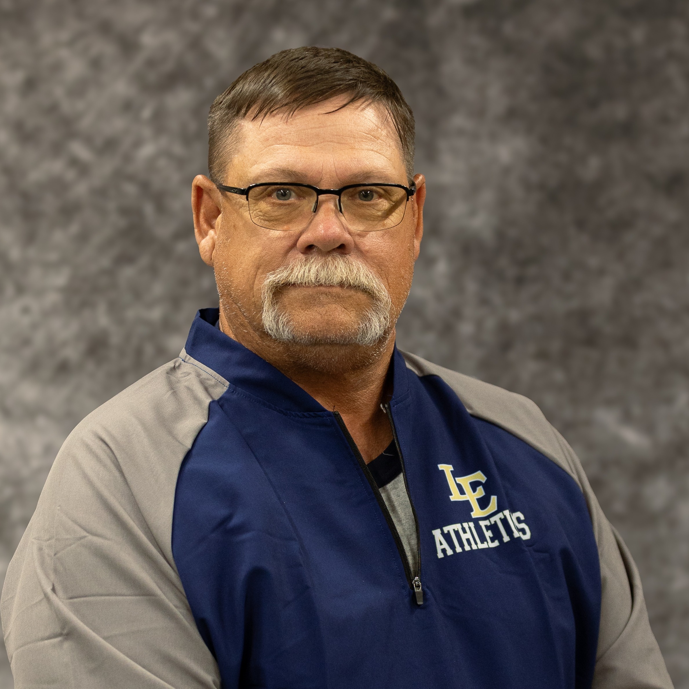 staff photo of Todd Dailey