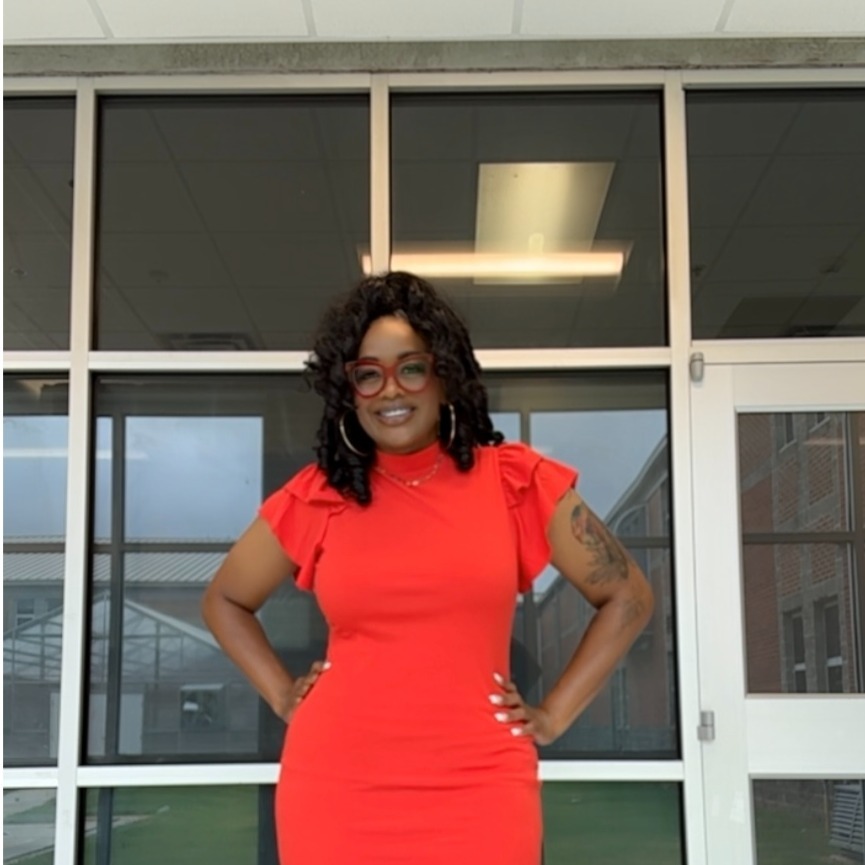 staff photo of Dr. Regina Lewis