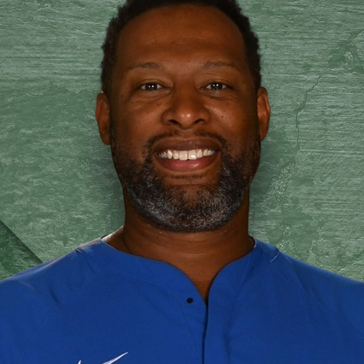 staff photo of Aaron Curtis