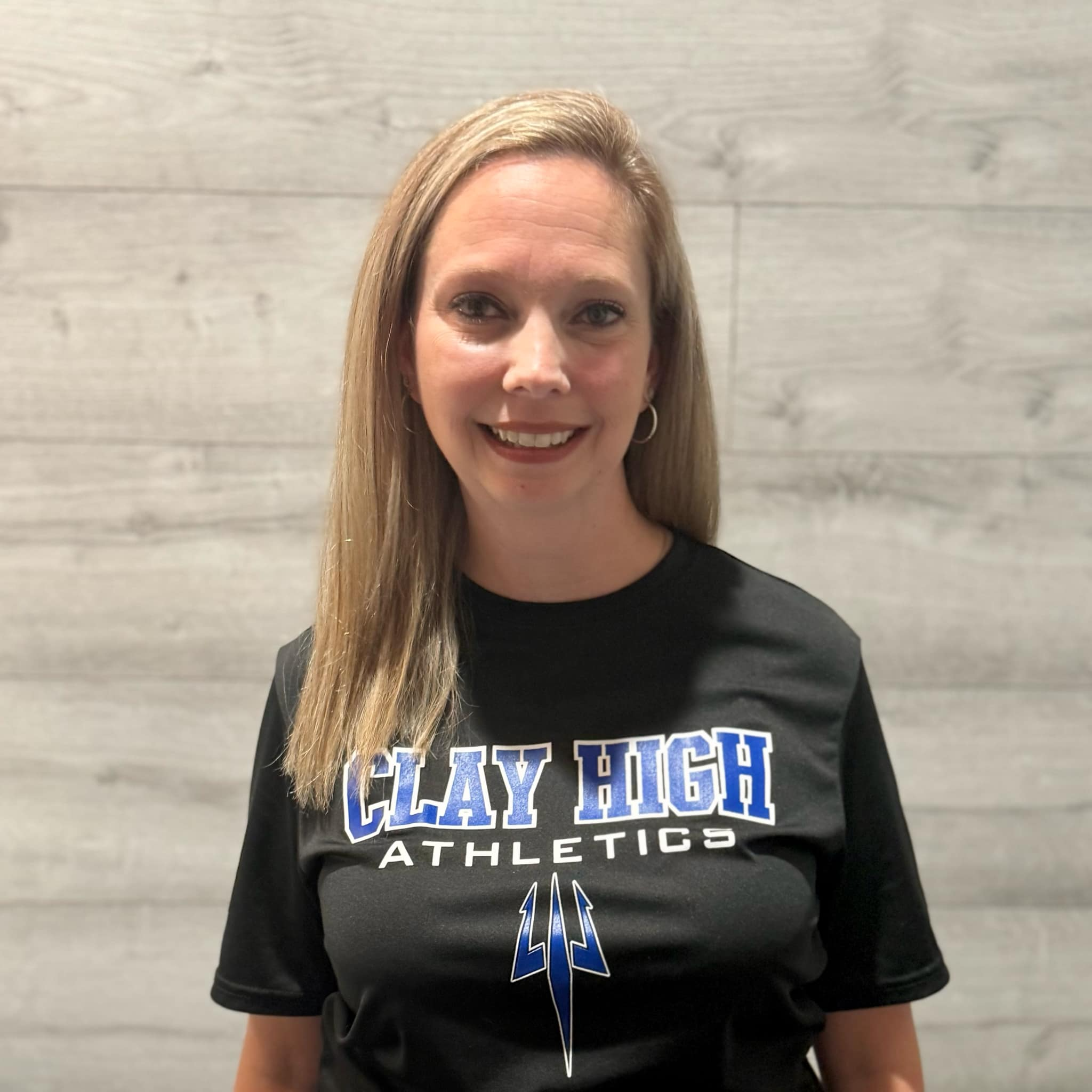 staff photo of Jennifer Lapointe
