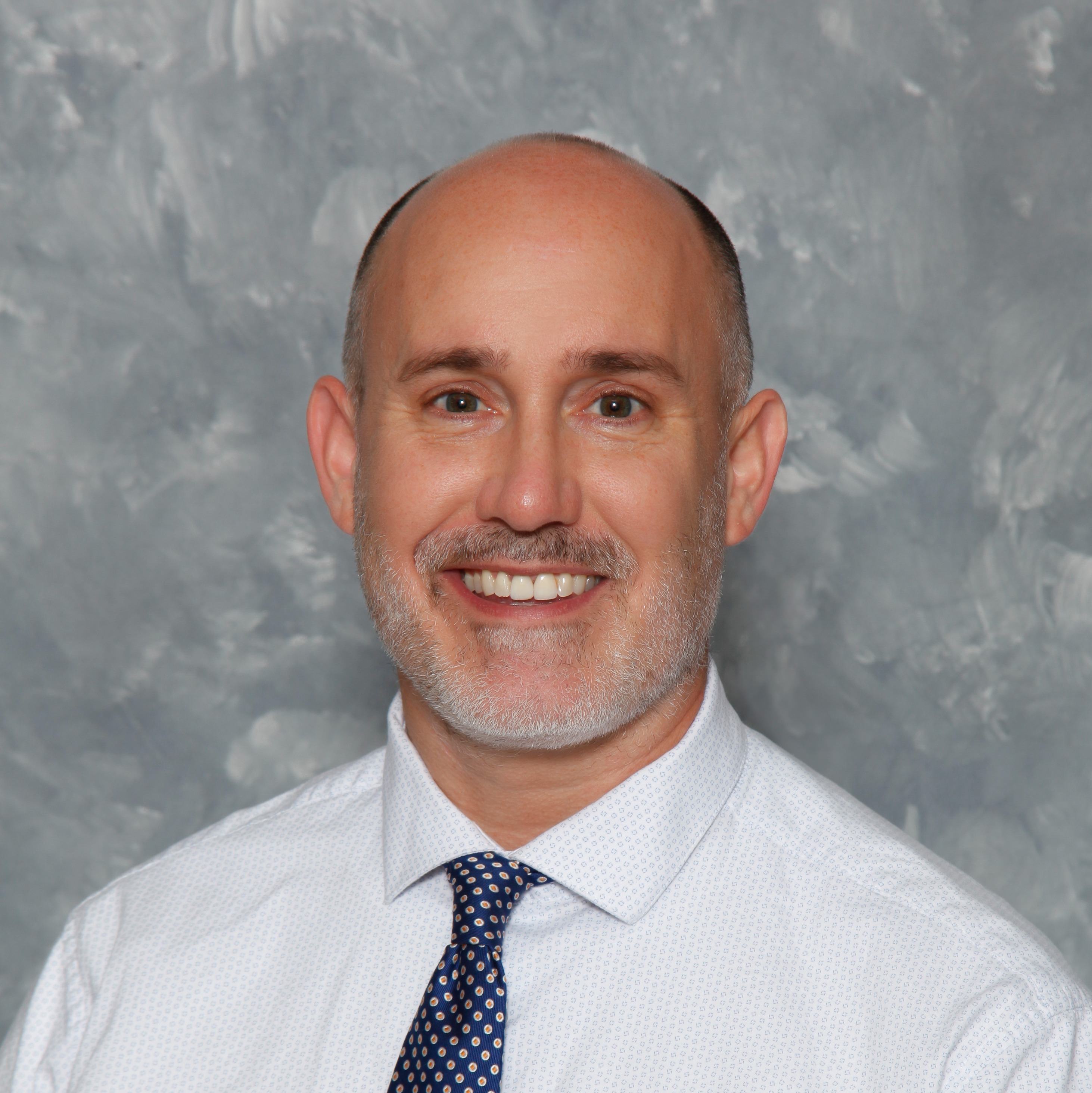 staff photo of Chris Vigardt