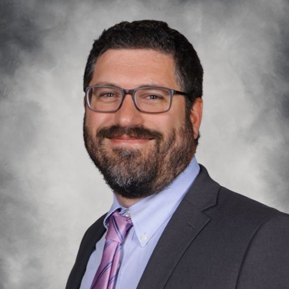 staff photo of Andrew Graham