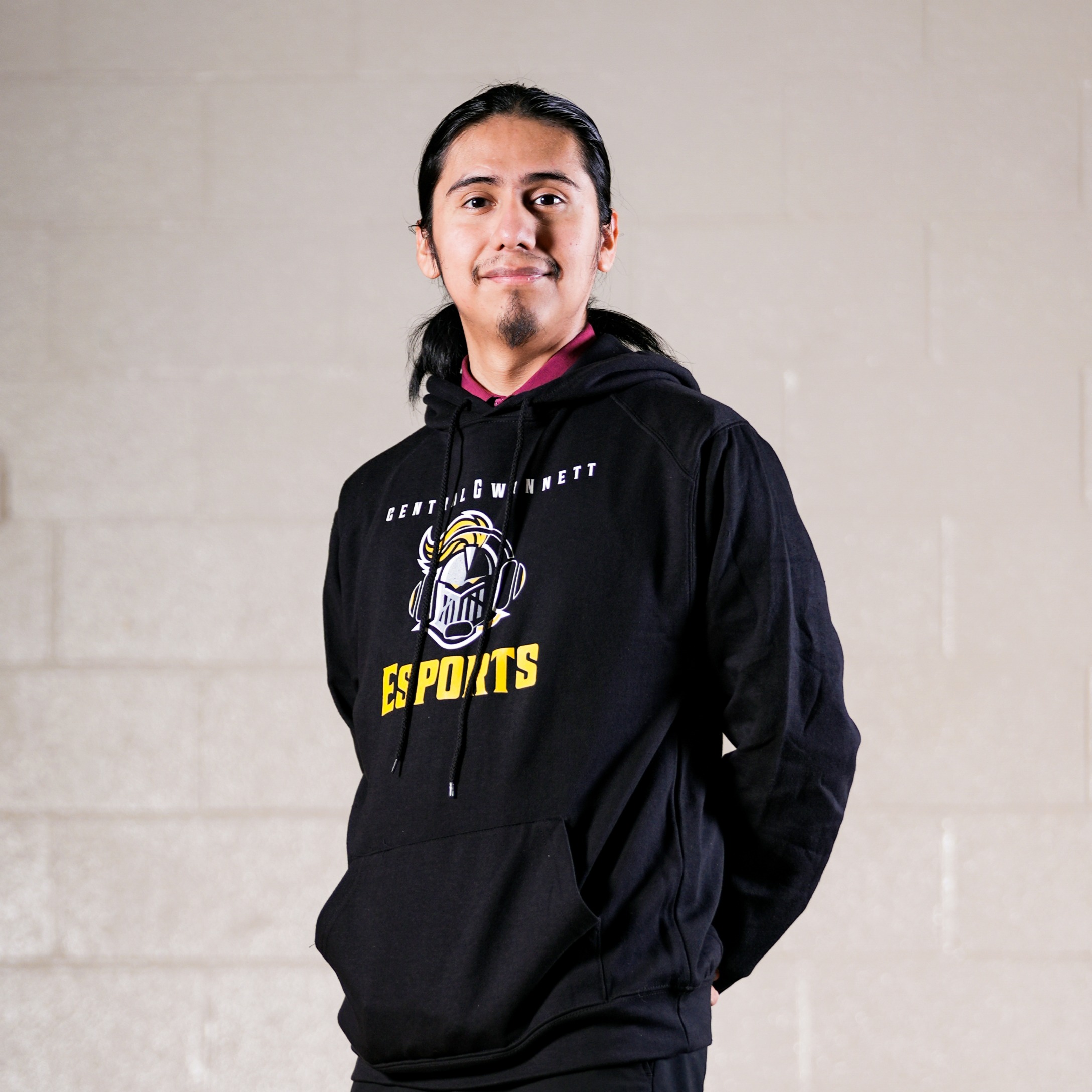 staff photo of Jesus Hernandez