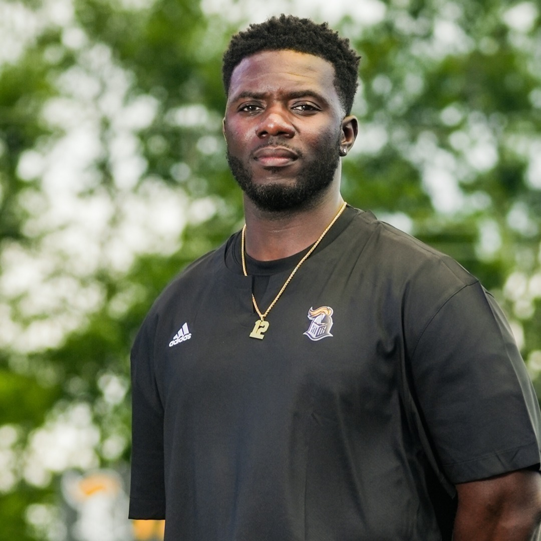 staff photo of Diego Dixon