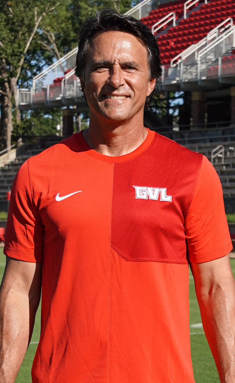 staff photo of Tad Niblett