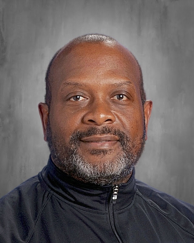 staff photo of Rolando Bradley