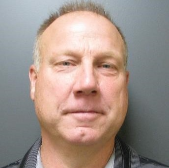 staff photo of Jonathan Thompson
