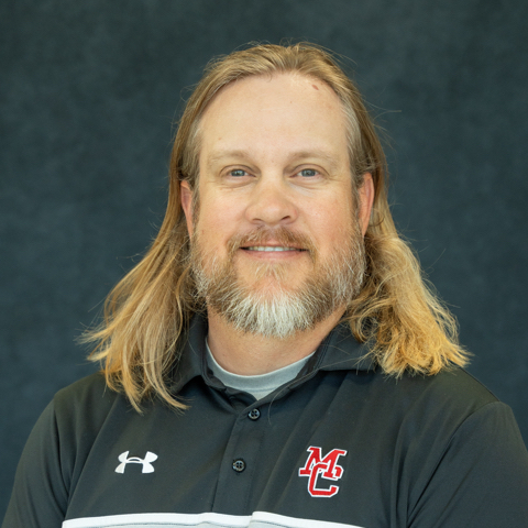 staff photo of Heath Alumbaugh