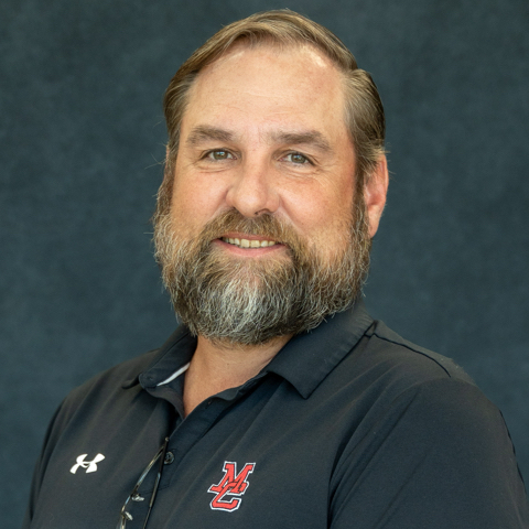 staff photo of Lance Bell