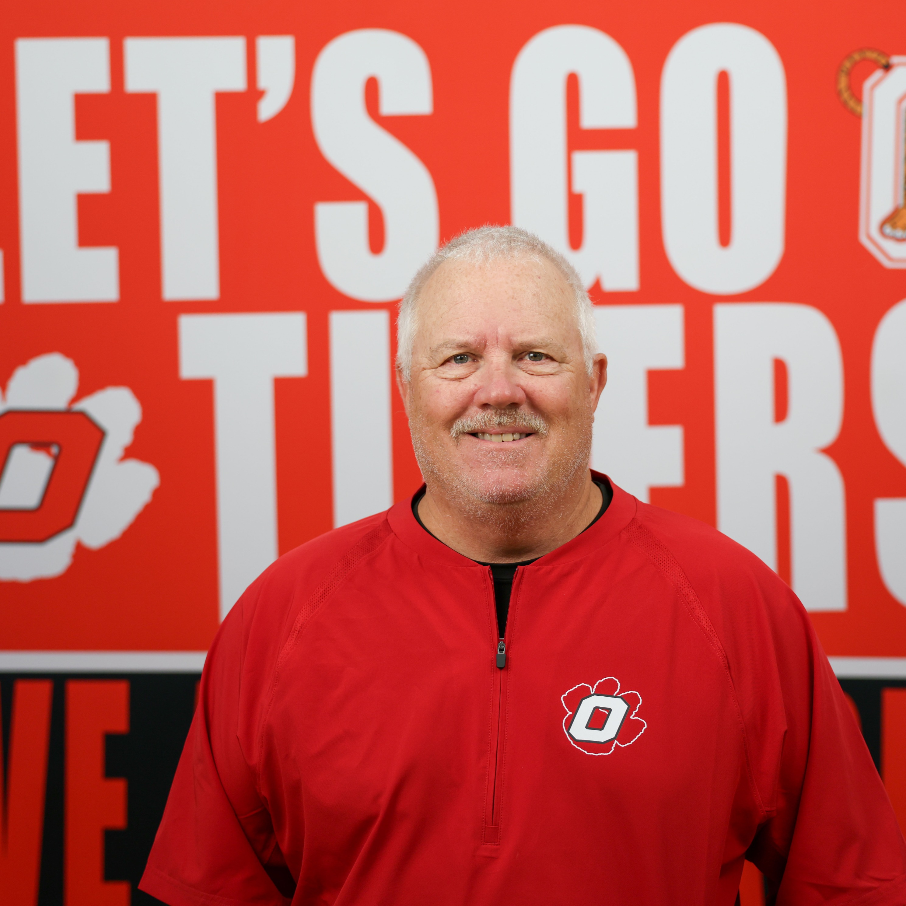 staff photo of Douglas Lohman