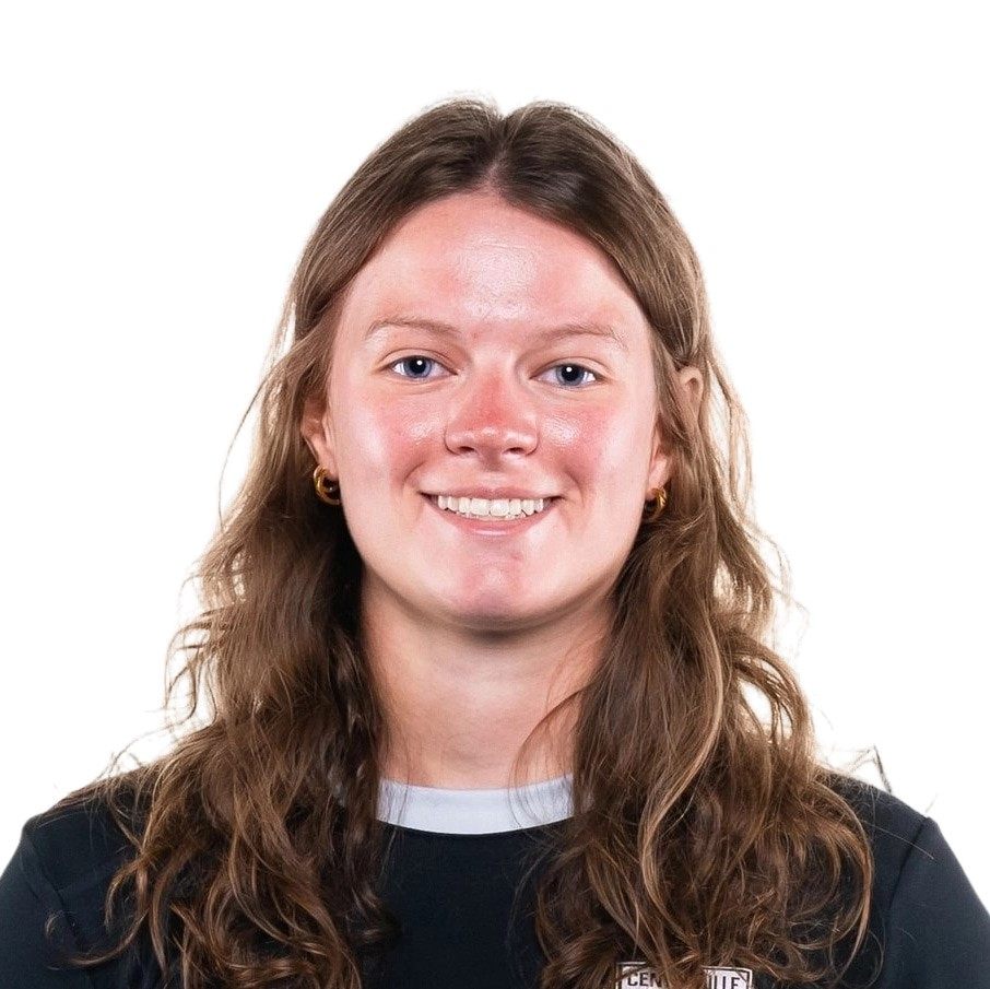 staff photo of Michelle  Huelsman