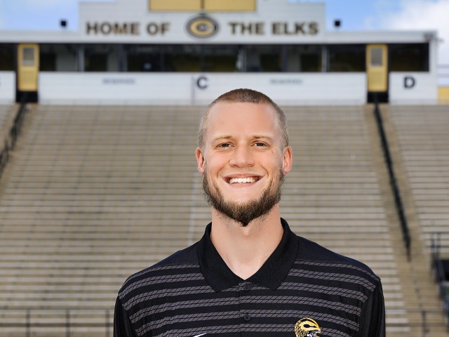 staff photo of Derek  Gilbert