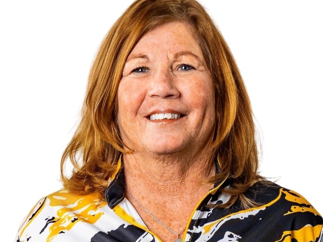 staff photo of Tina Ault