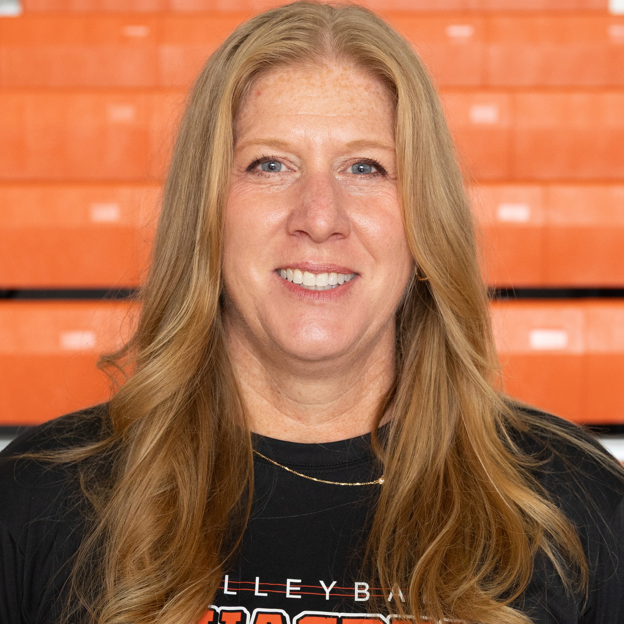 staff photo of Kelly Holtz