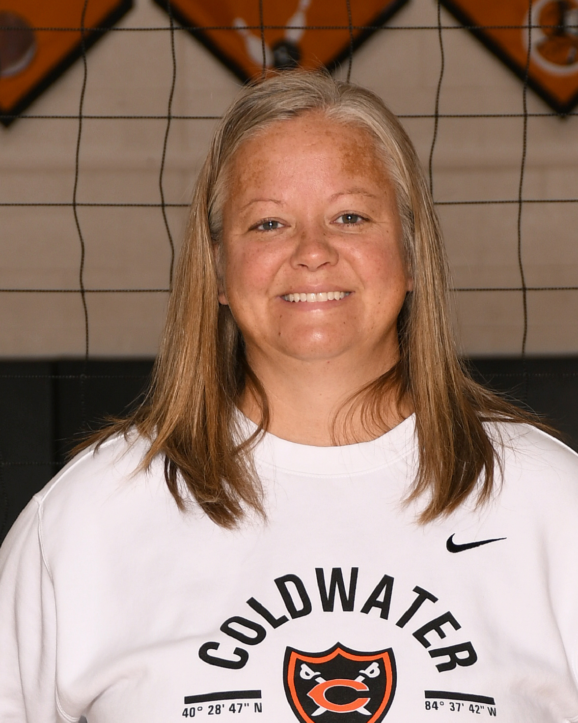 staff photo of Traci Dues
