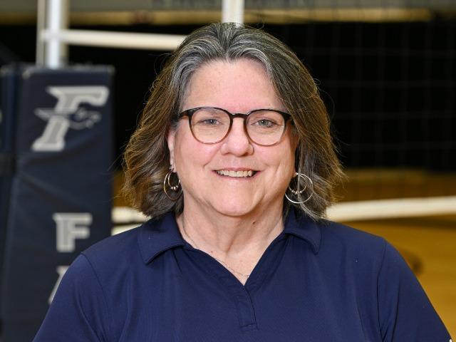 staff photo of Dee Lippke