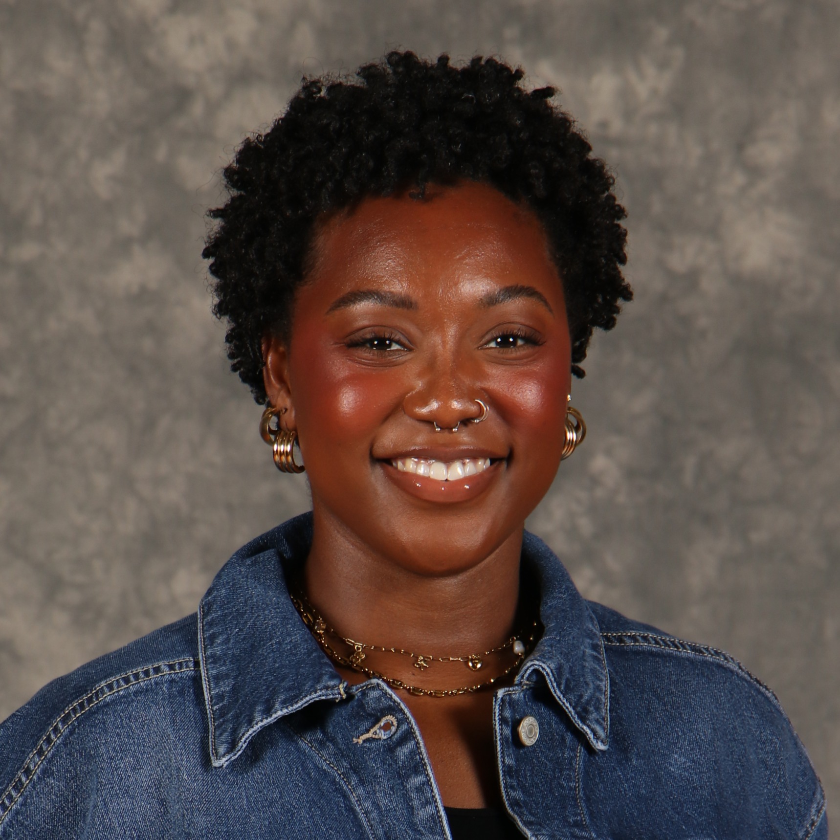 staff photo of Niesa Gordon