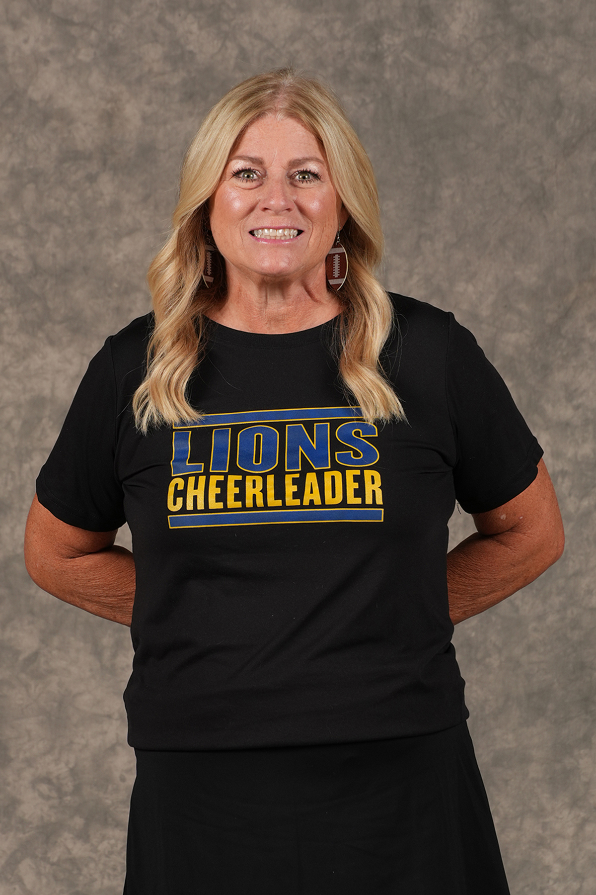 staff photo of Julie Hardesty