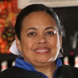 Yvonne Quiero
