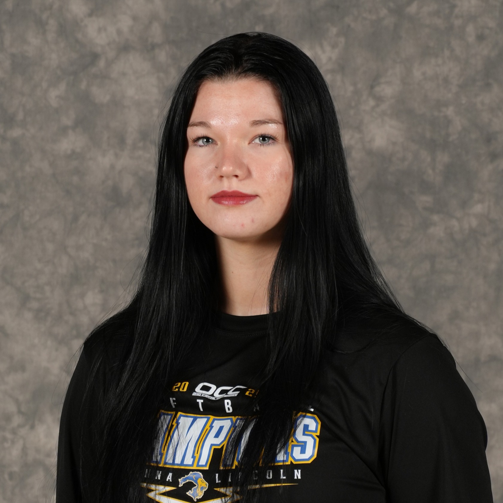 staff photo of Caroline Heller