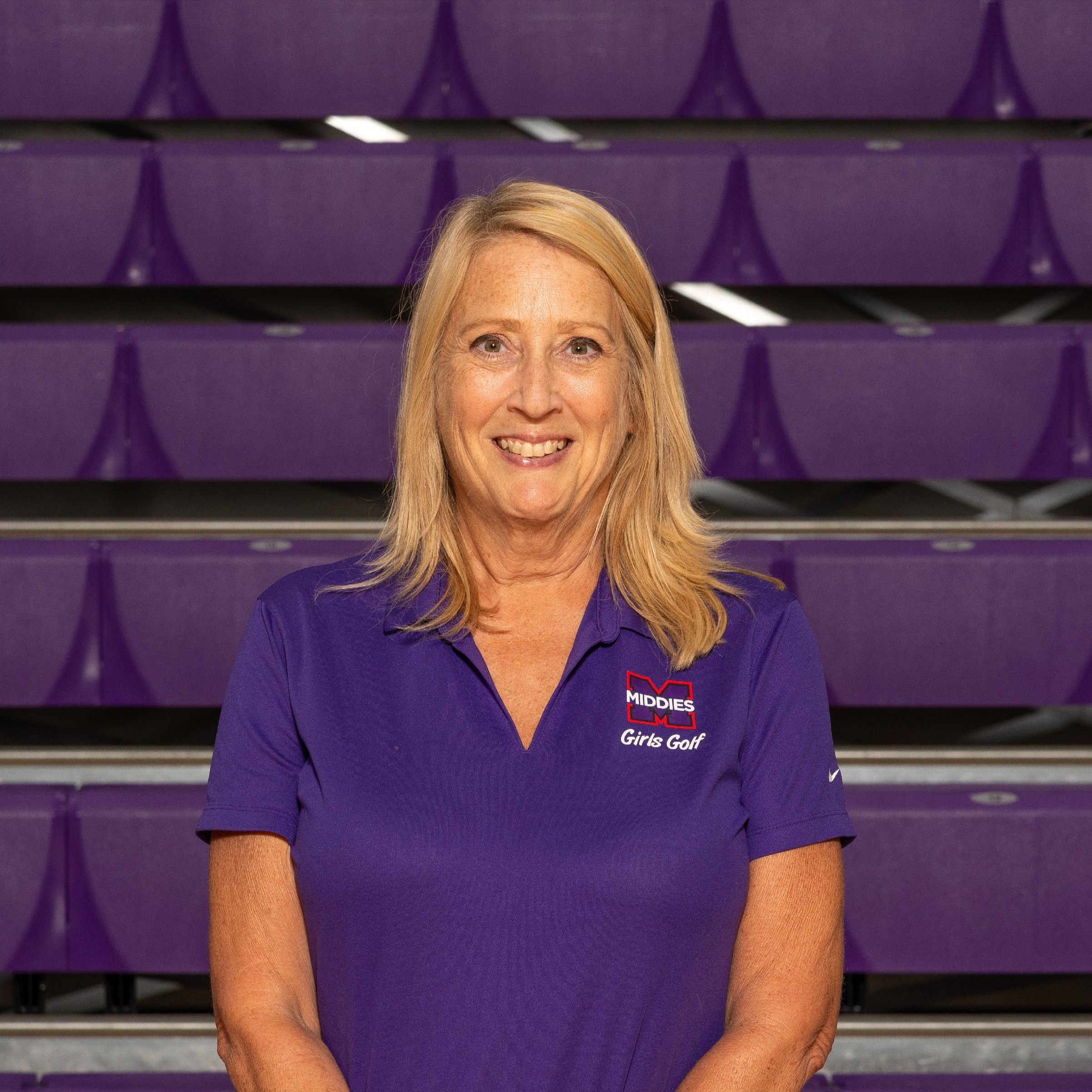 staff photo of Keri Sennett