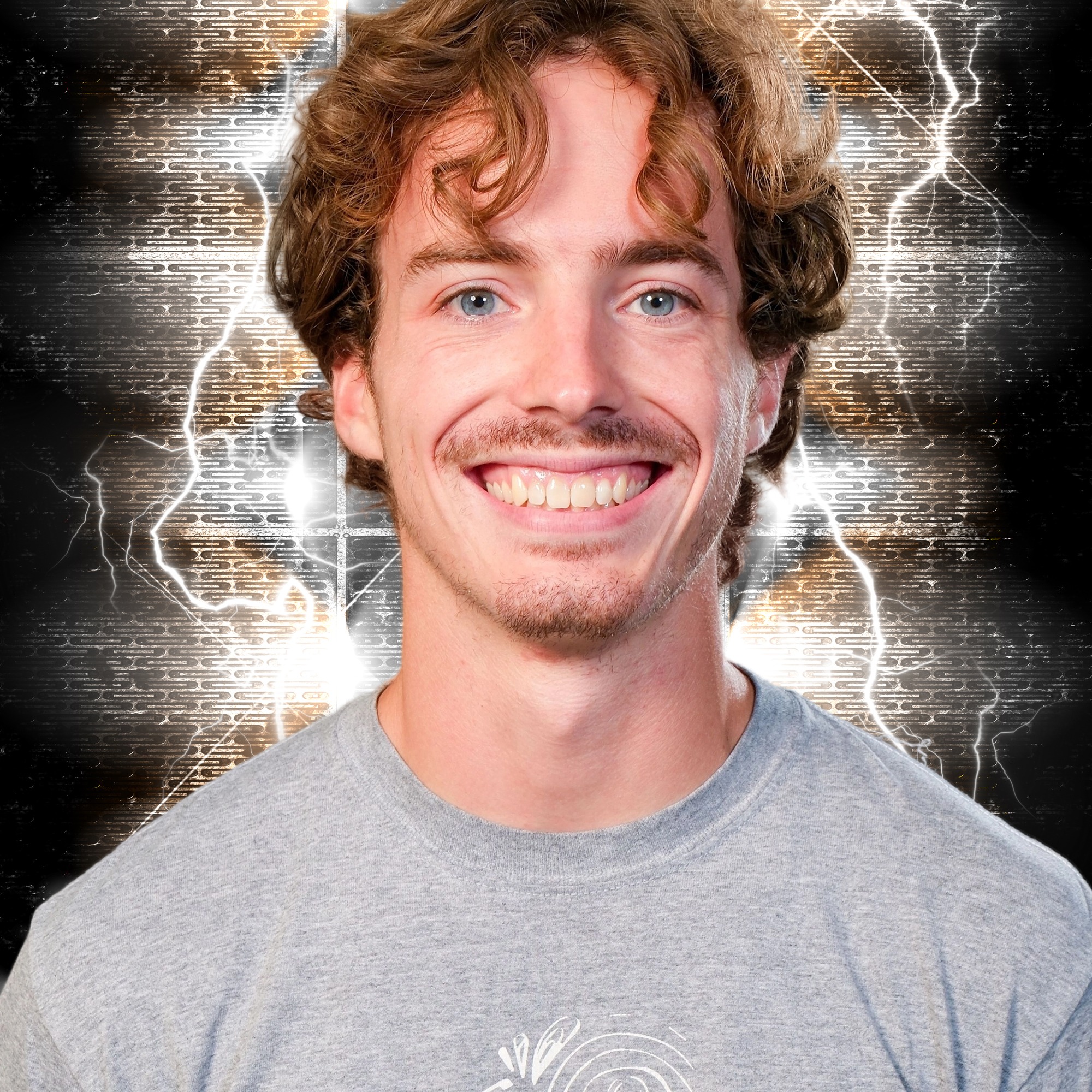 staff photo of Travis Hunt