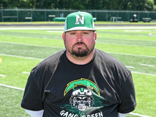 staff photo of Derrick Linniman
