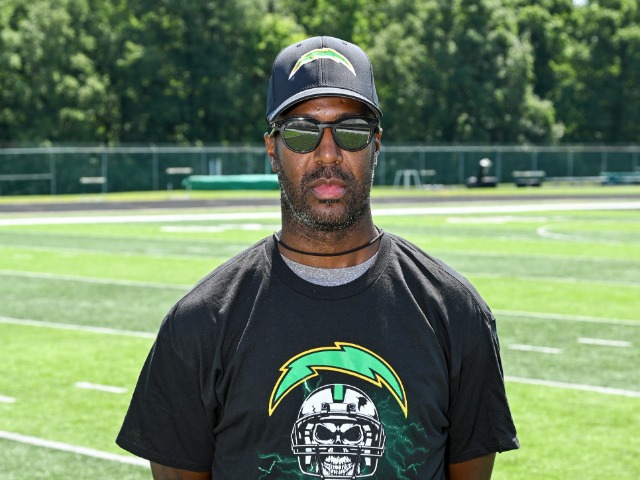 staff photo of Ro Grisby