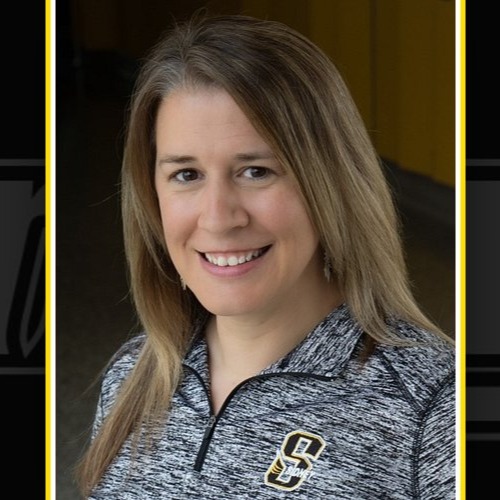 staff photo of Cindy Biddle
