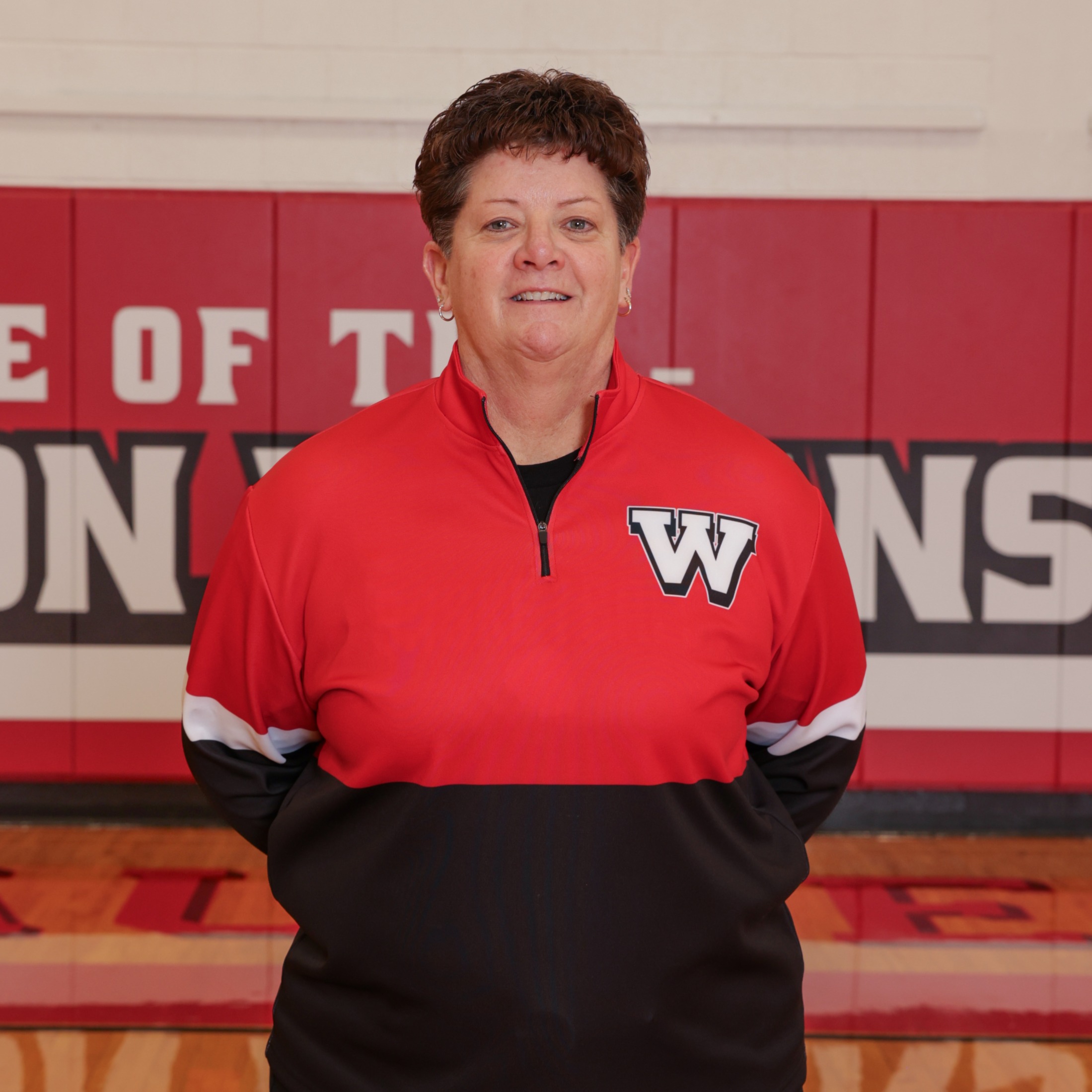 staff photo of Lynelle Nofziger