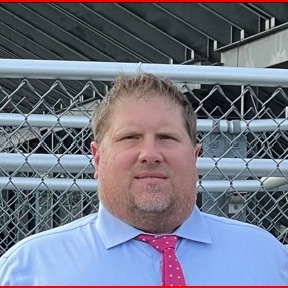 staff photo of Dr. Chad Vinansky