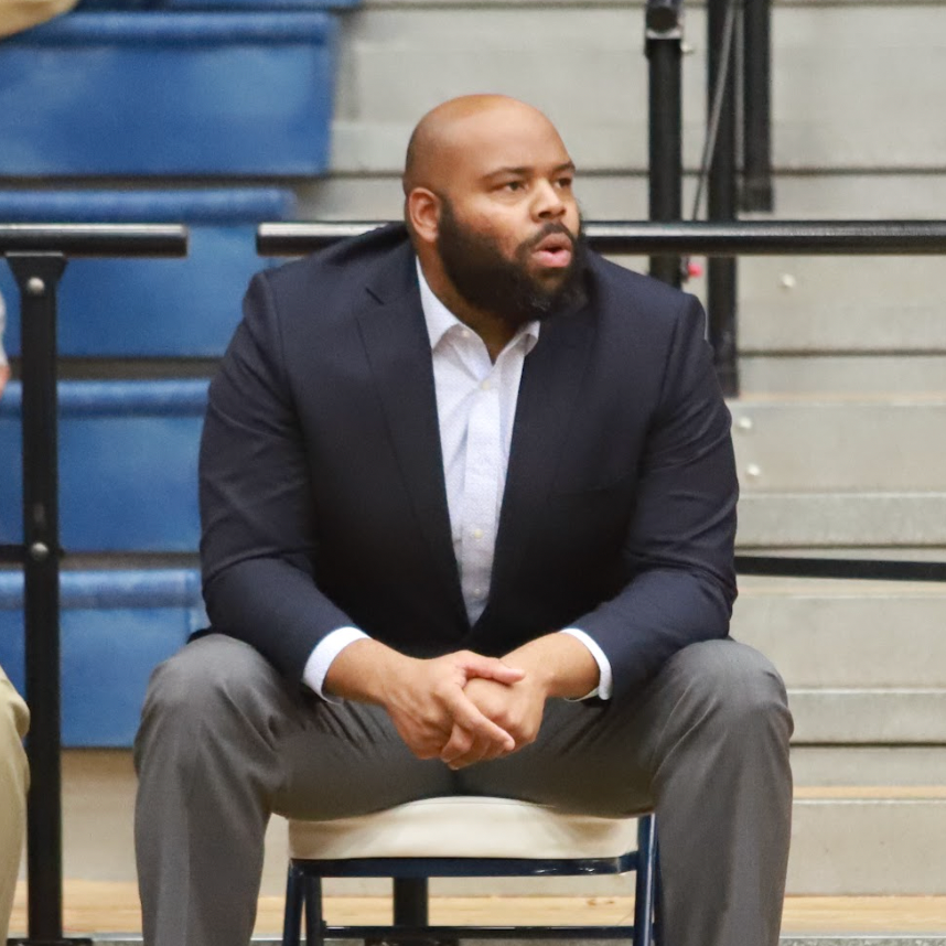 staff photo of Darris Jackson